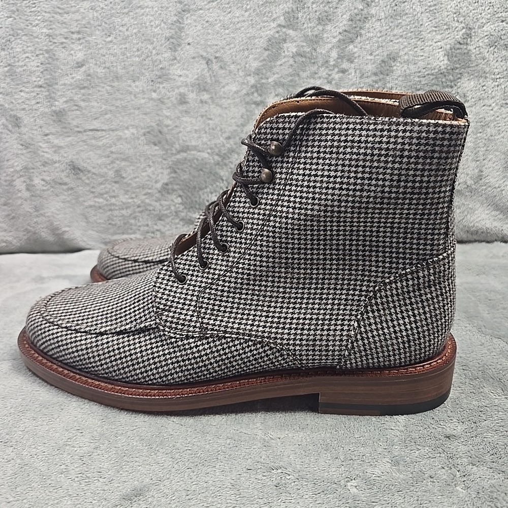 Men's Houndstooth Lace-Up Boots - Picture 4 of 9
